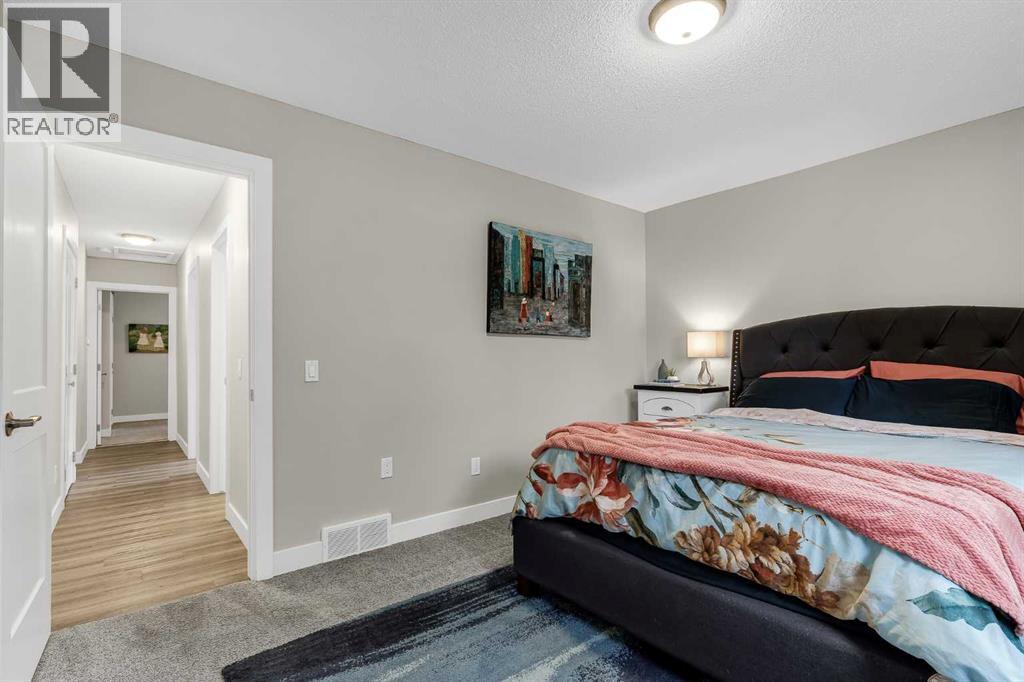 96 Alderwood Close SE, Calgary — photo 17