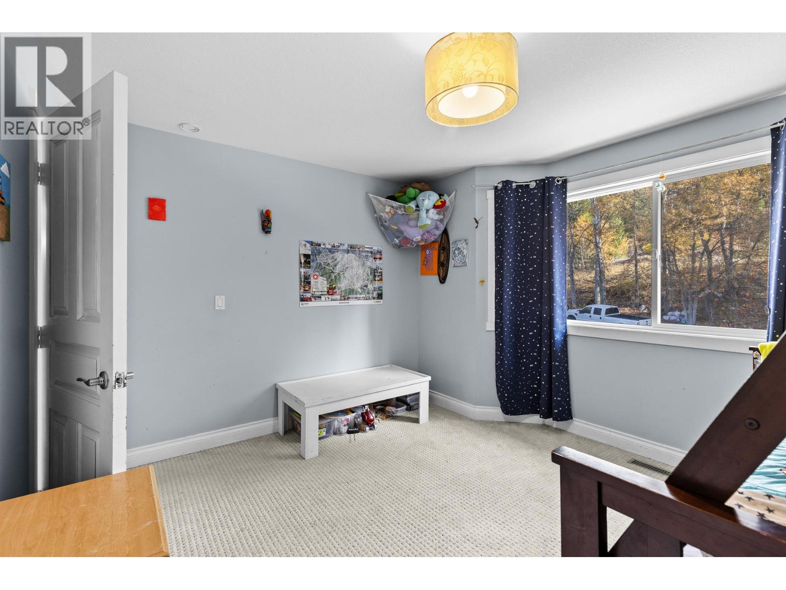  4614 June Springs Road, Kelowna