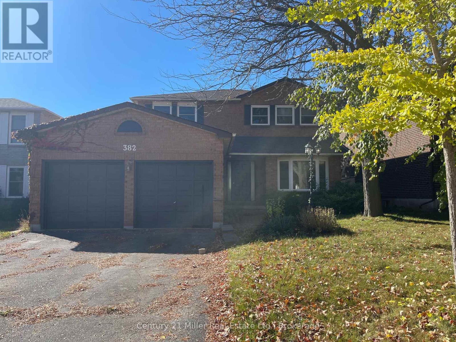 Photo of 382 Parklane Road