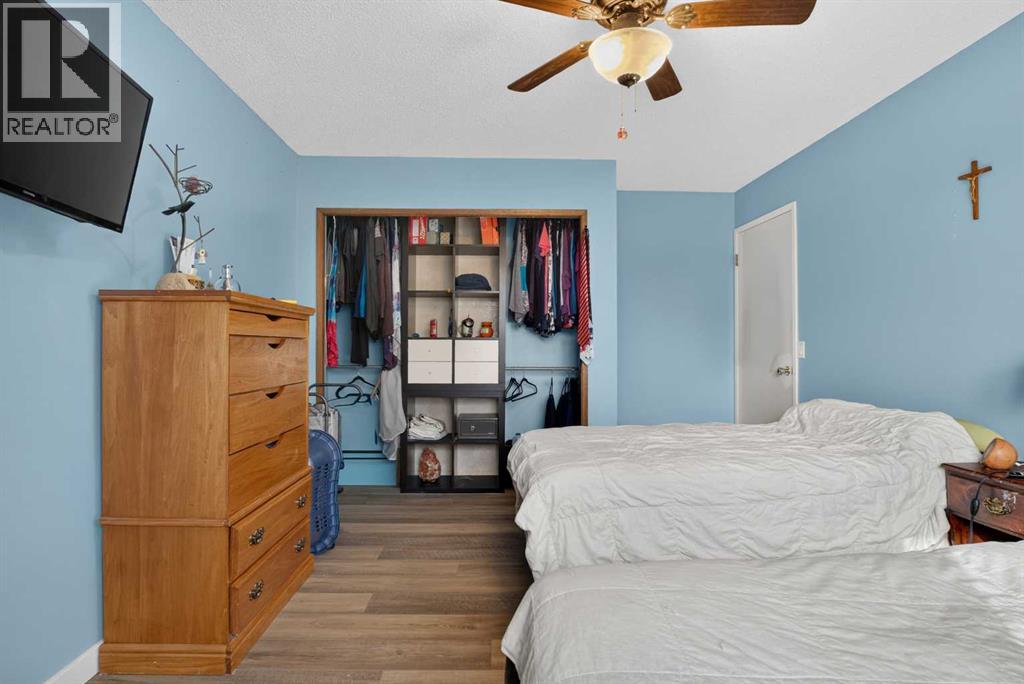 Property photograph 11 for MLS A2355109