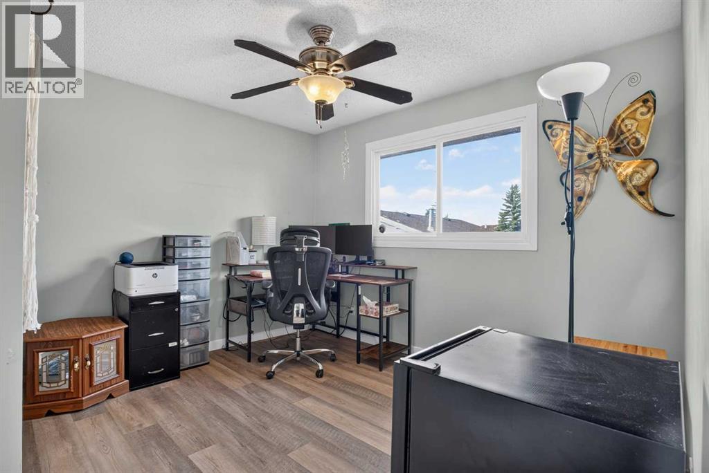 Property photograph 12 for MLS A2355109
