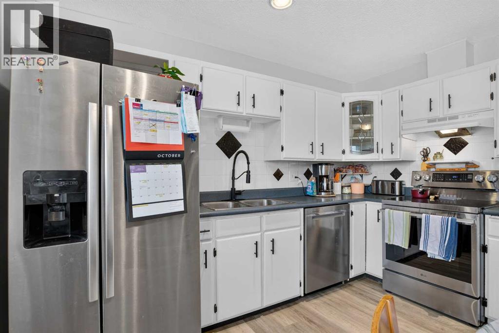 Property photograph 19 for MLS A2355109