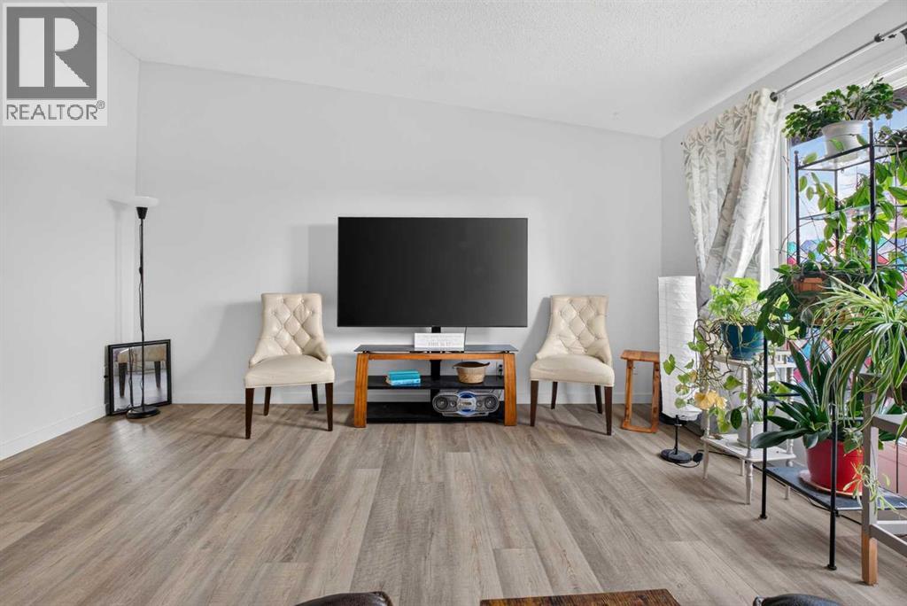 Property photograph 6 for MLS A2355109