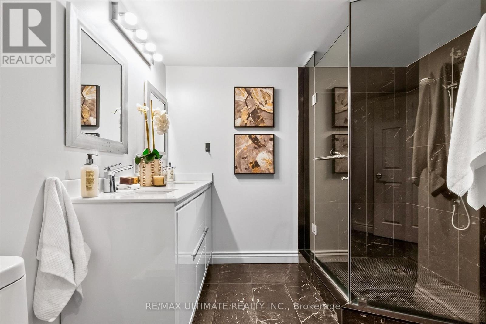 #808 8 COVINGTON ROAD - 21