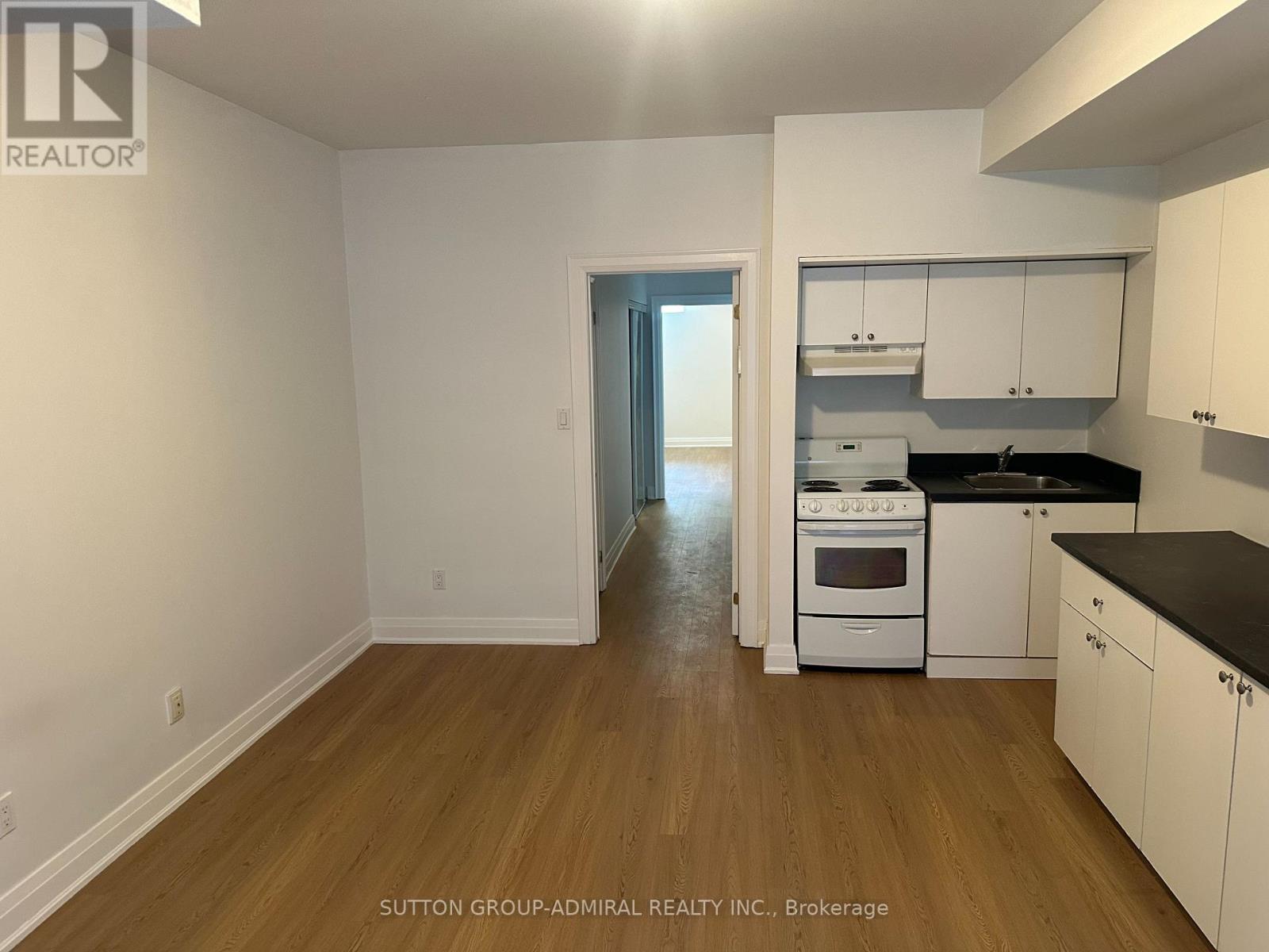 #14 757 SHEPPARD AVENUE W - 23