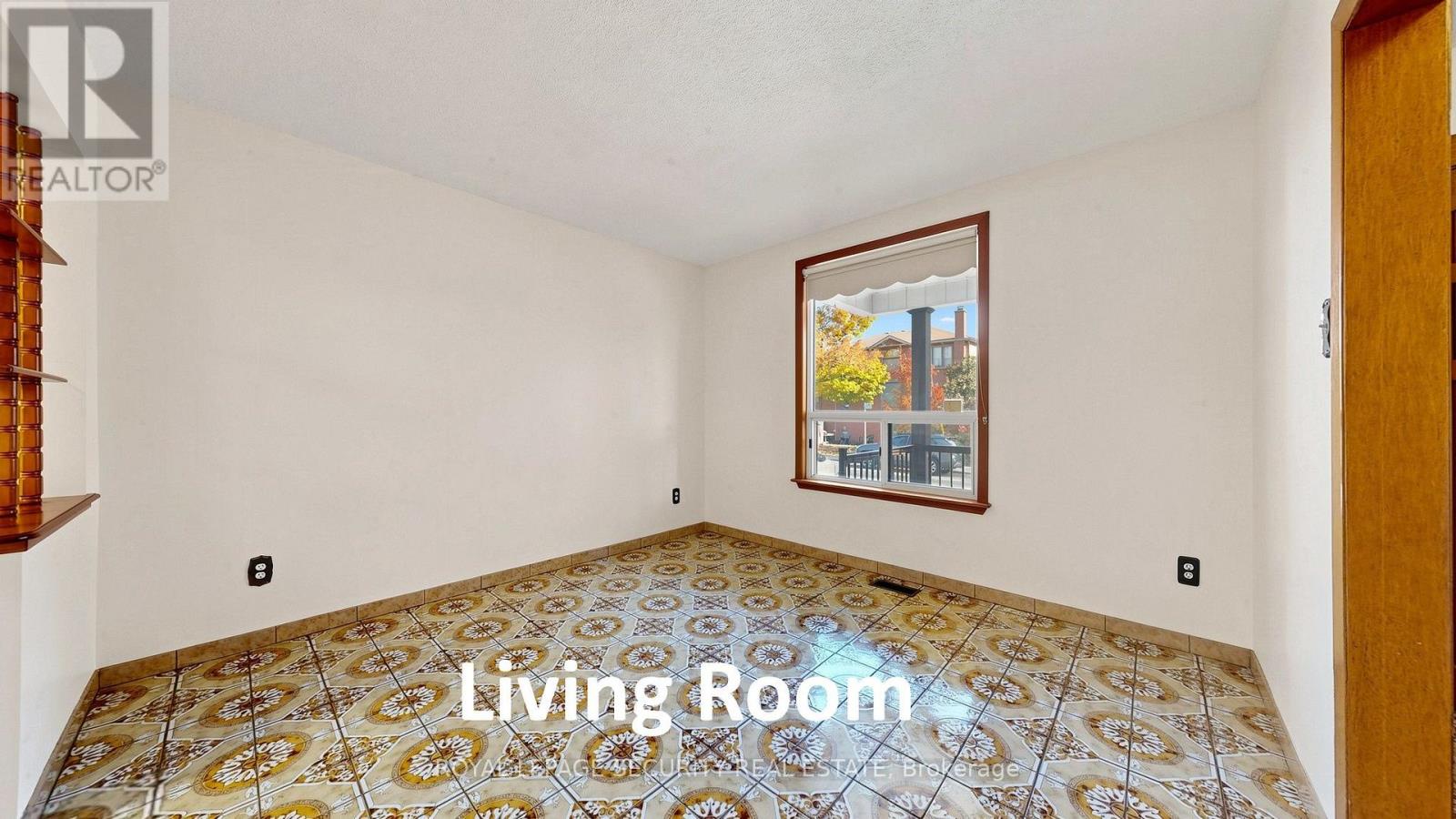170 ROBINA AVENUE, Toronto (Oakwood Village) — photo 9