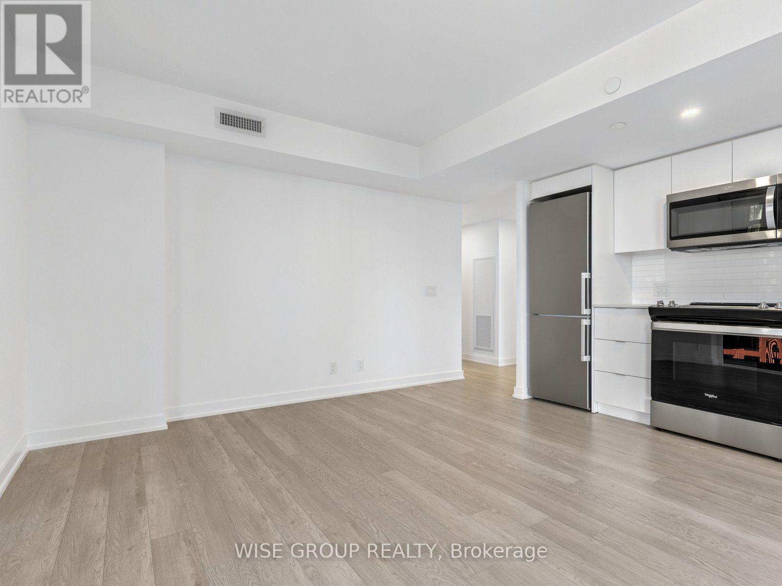 910 - 18 TRETTI WAY, Toronto (Clanton Park) — photo 5