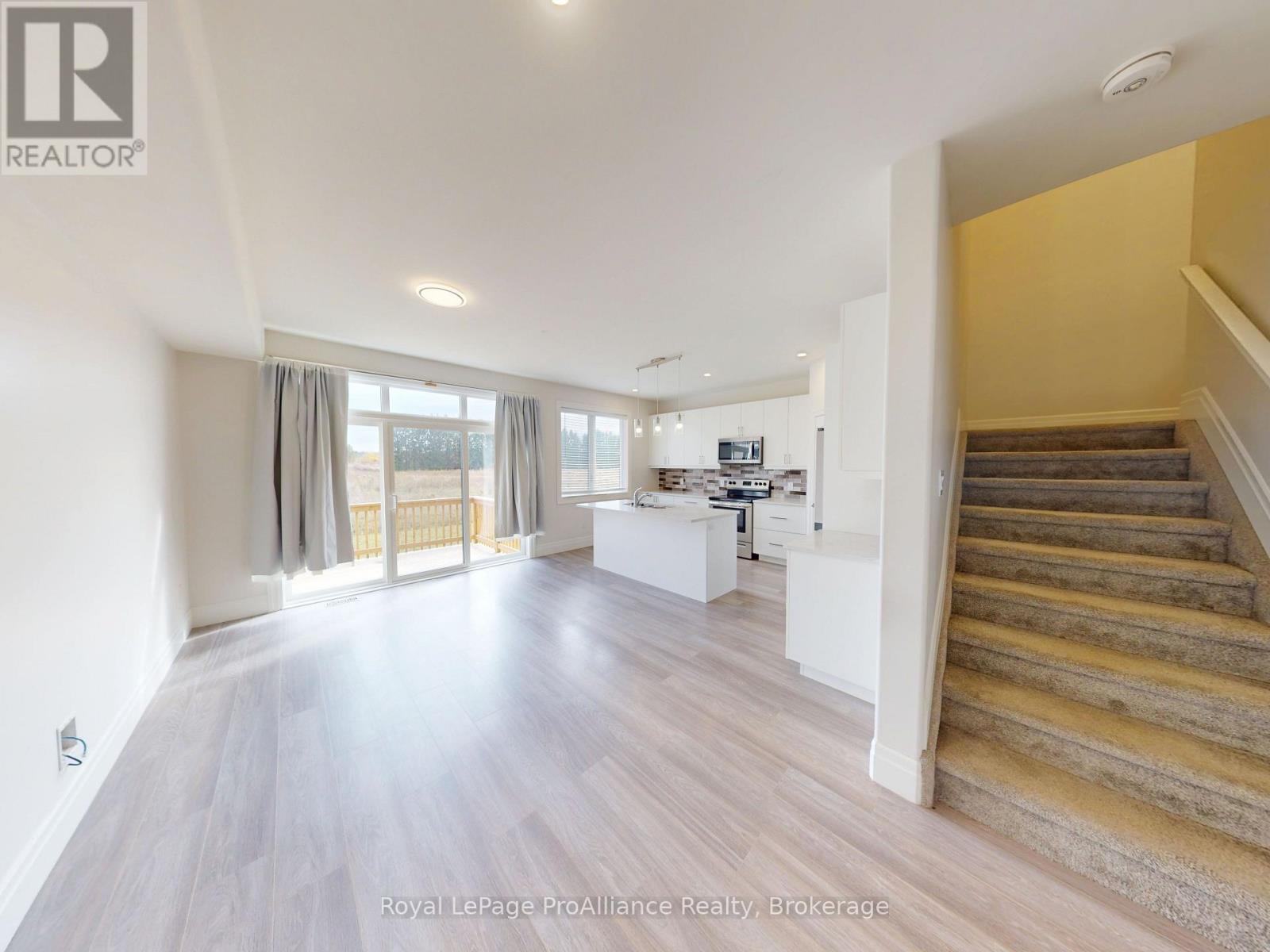 86 GEORGE WRIGHT BOULEVARD, Prince Edward County (Hallowell Ward) — photo 3