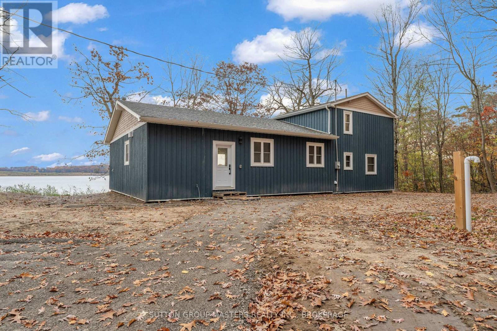 99 BLUE HERON LANE, Frontenac Islands (Howe Island) — photo 2