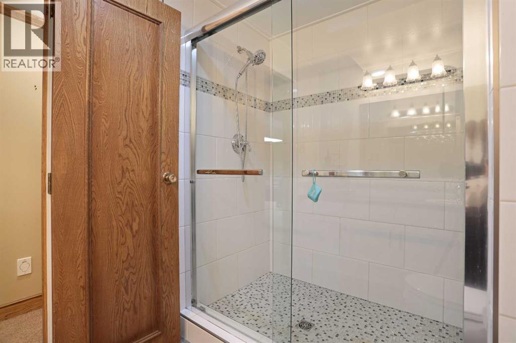 39 Lakeview Crescent E, Brooks — photo 32