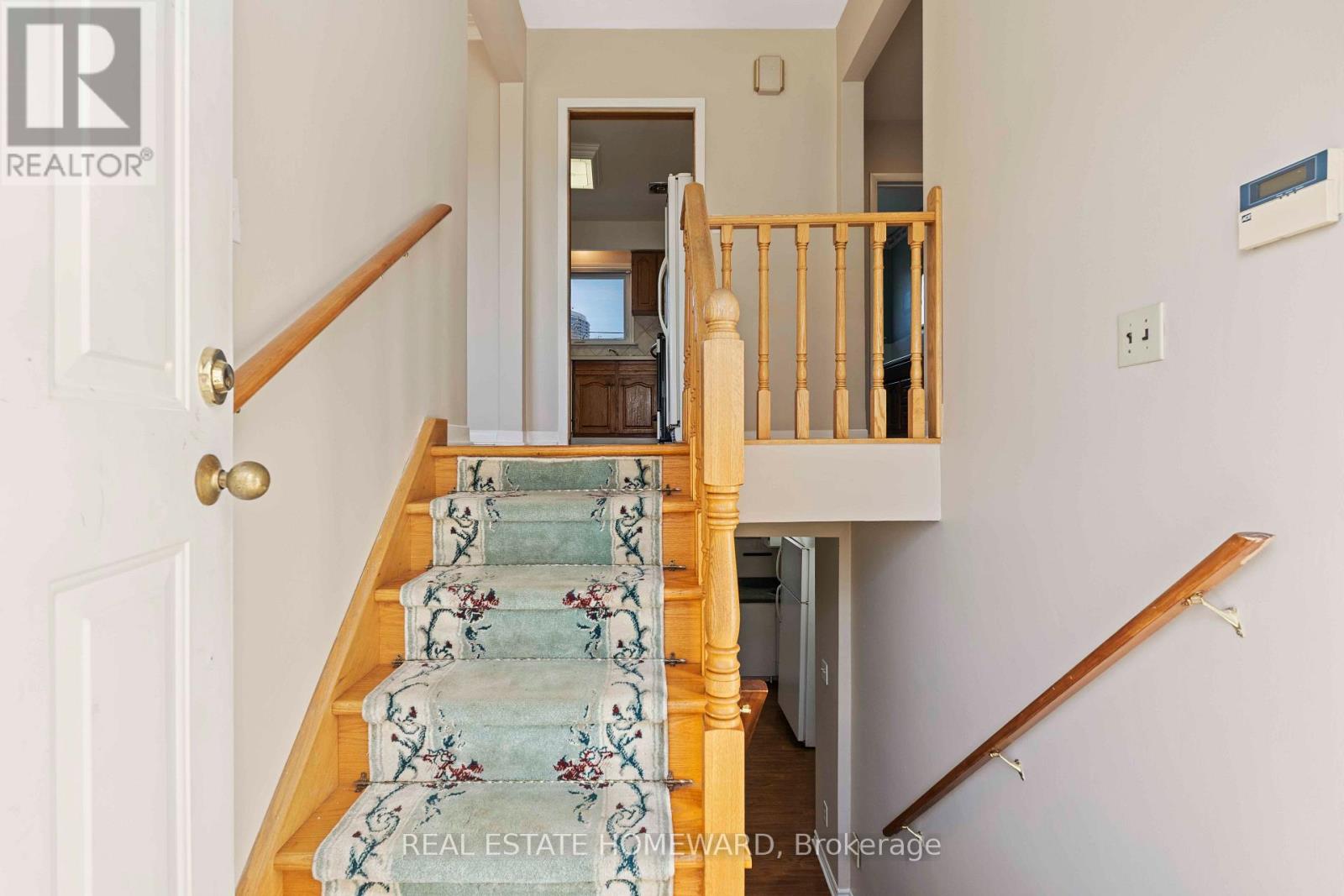 40 BERNADINE STREET - 24