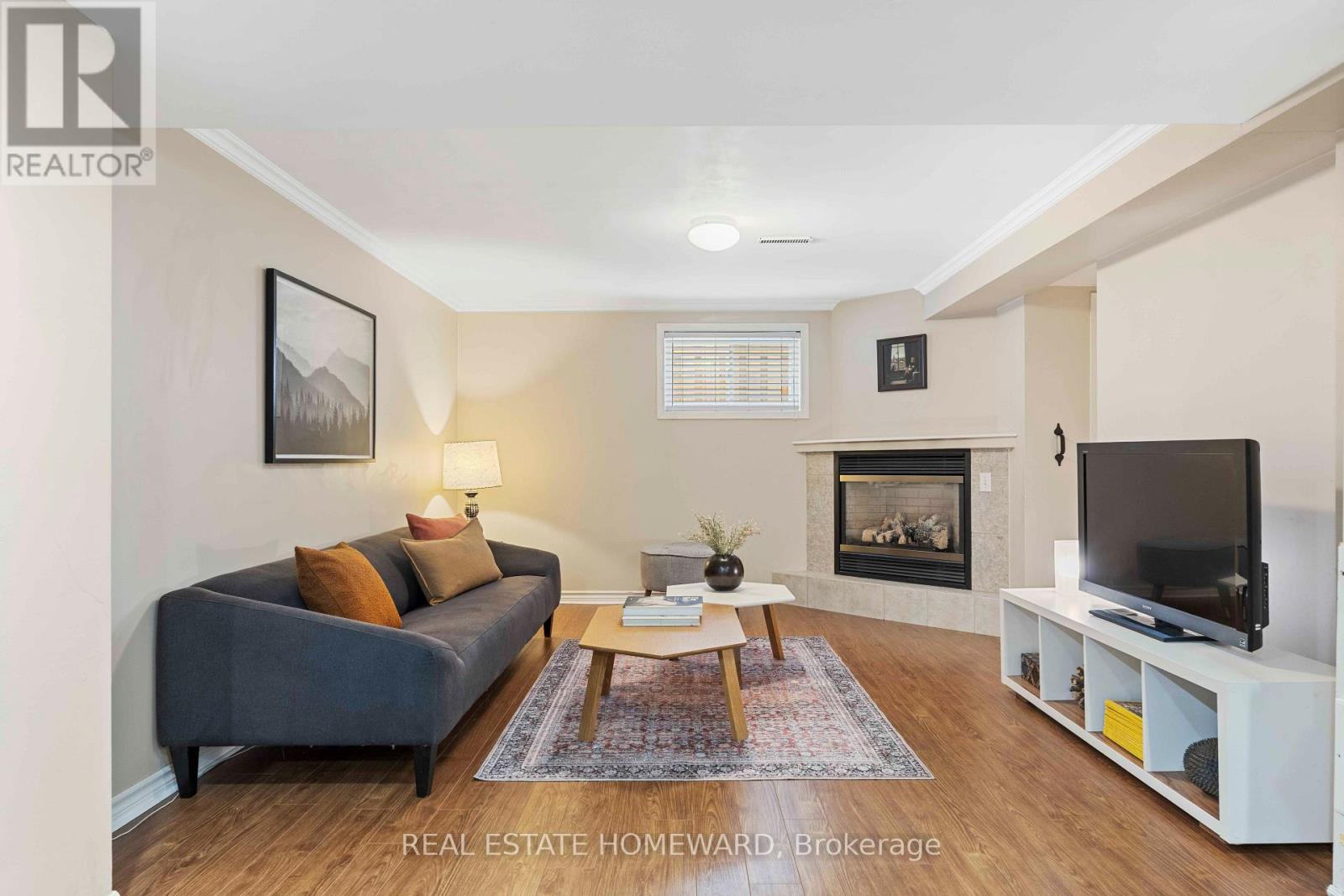 40 BERNADINE STREET - 26