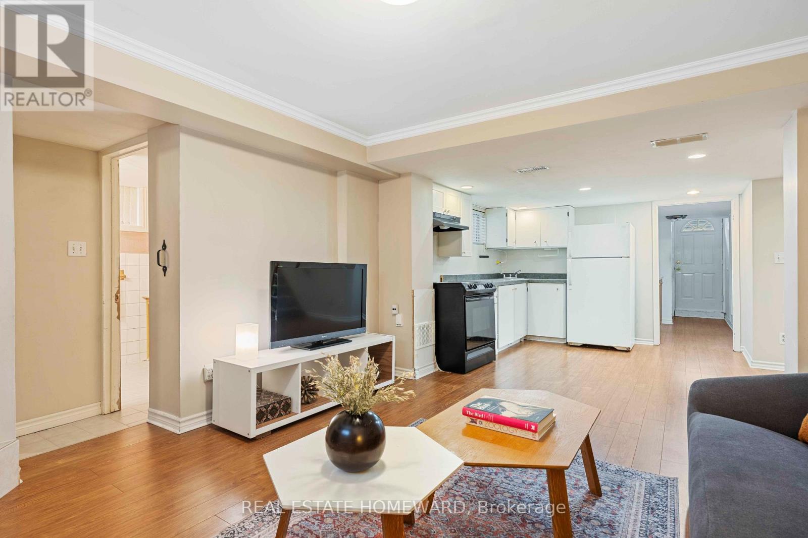 40 BERNADINE STREET - 29