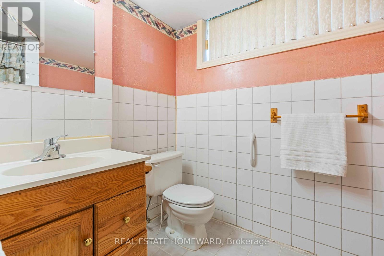 40 BERNADINE STREET - 34