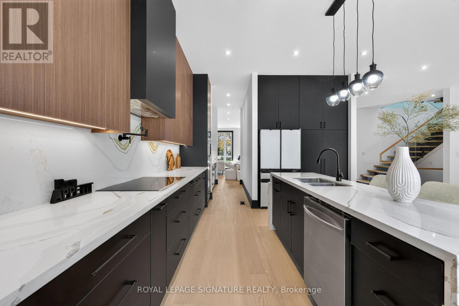 15 DEBLYN DRIVE E, Toronto (L'Amoreaux) — photo 12
