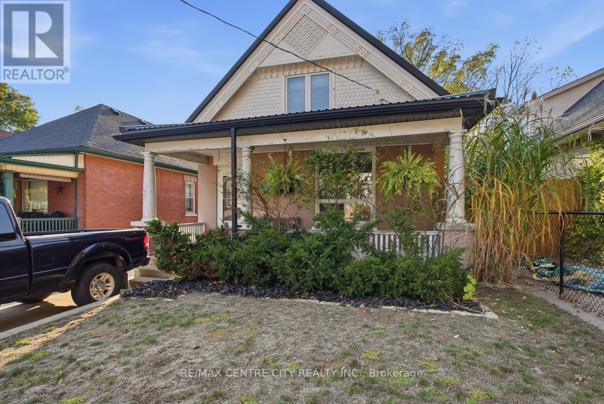 355 OAKLAND AVENUE, London East (East M)