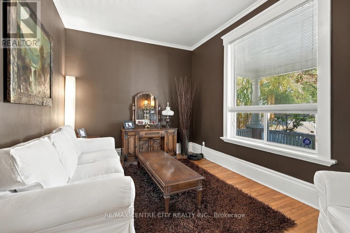 355 OAKLAND AVENUE, London East (East M) — photo 8
