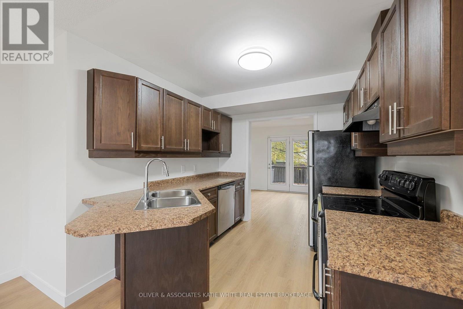 20 - 1600 MICKLEBOROUGH DRIVE, London North (North I) — photo 7