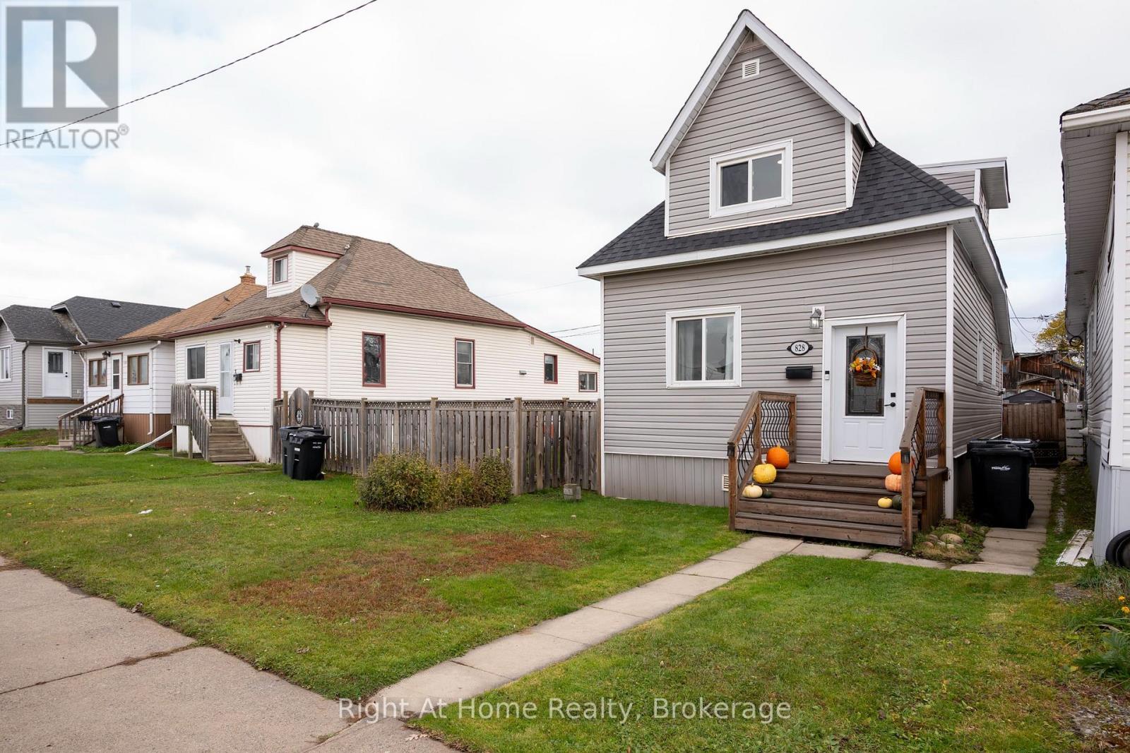 828 MCINTOSH STREET, Thunder Bay (East End) — photo 2