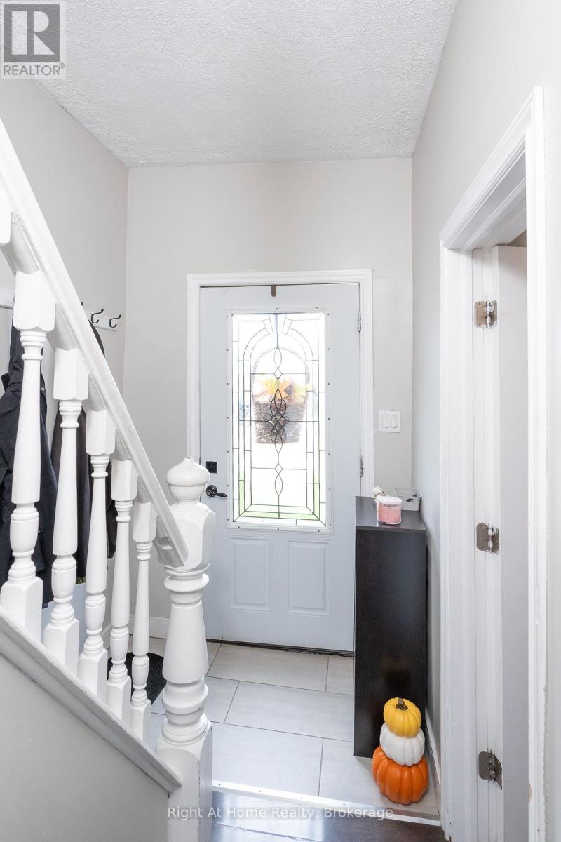 828 MCINTOSH STREET, Thunder Bay (East End) — photo 9