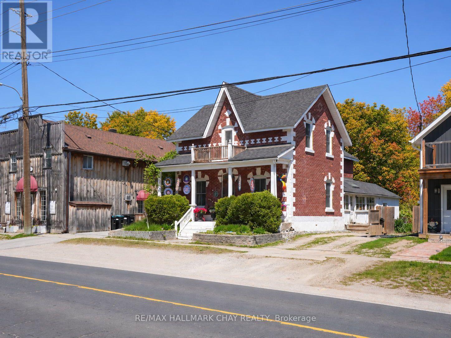 8116 Main Street, Adjala-Tosorontio photo 3