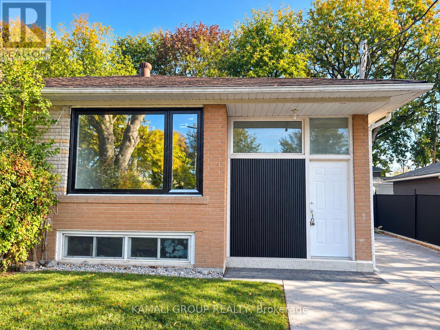 BSMT - 52 WALTER AVENUE, Newmarket (Bristol-London)