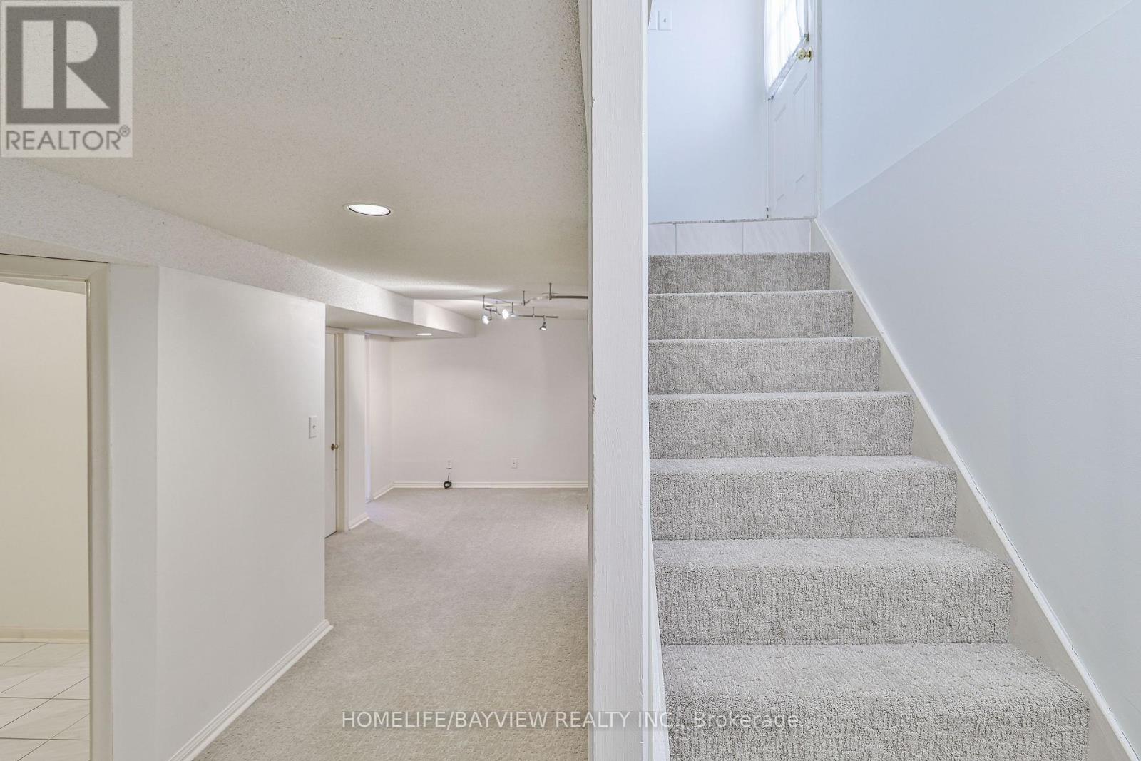 BASEMENT - 35 CONSTELLATION CRESCENT, Richmond Hill (Observatory) — photo 8