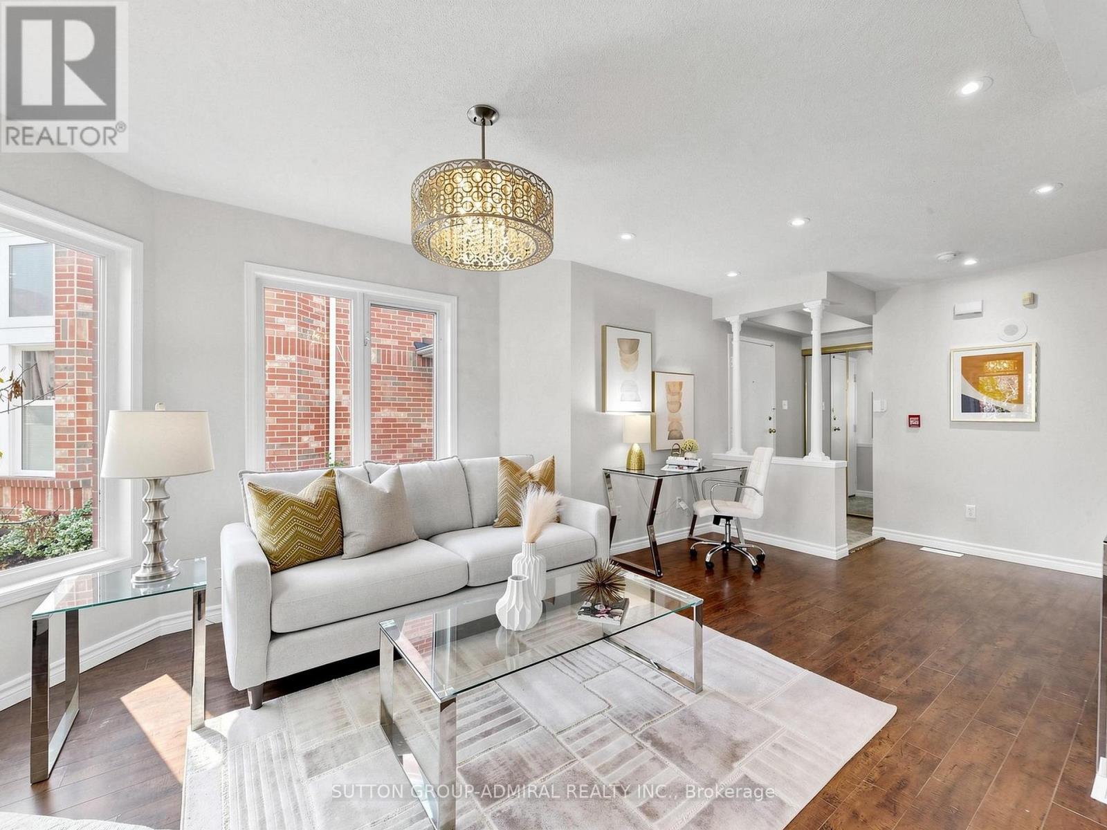 154 - 18 CLARK AVENUE W, Vaughan (Crestwood-Springfarm-Yorkhill) — photo 3