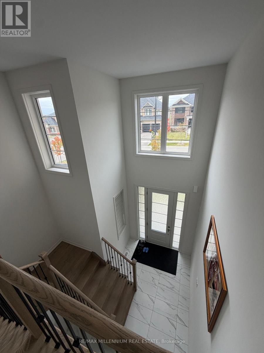 52 Sparrow Way, Adjala-Tosorontio photo 10