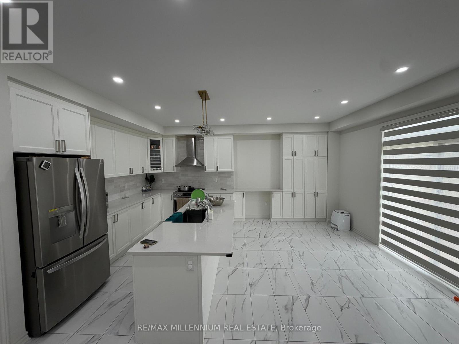 52 Sparrow Way, Adjala-Tosorontio photo 16