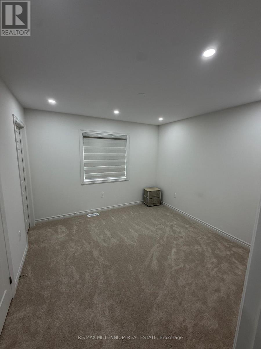 52 Sparrow Way, Adjala-Tosorontio photo 9