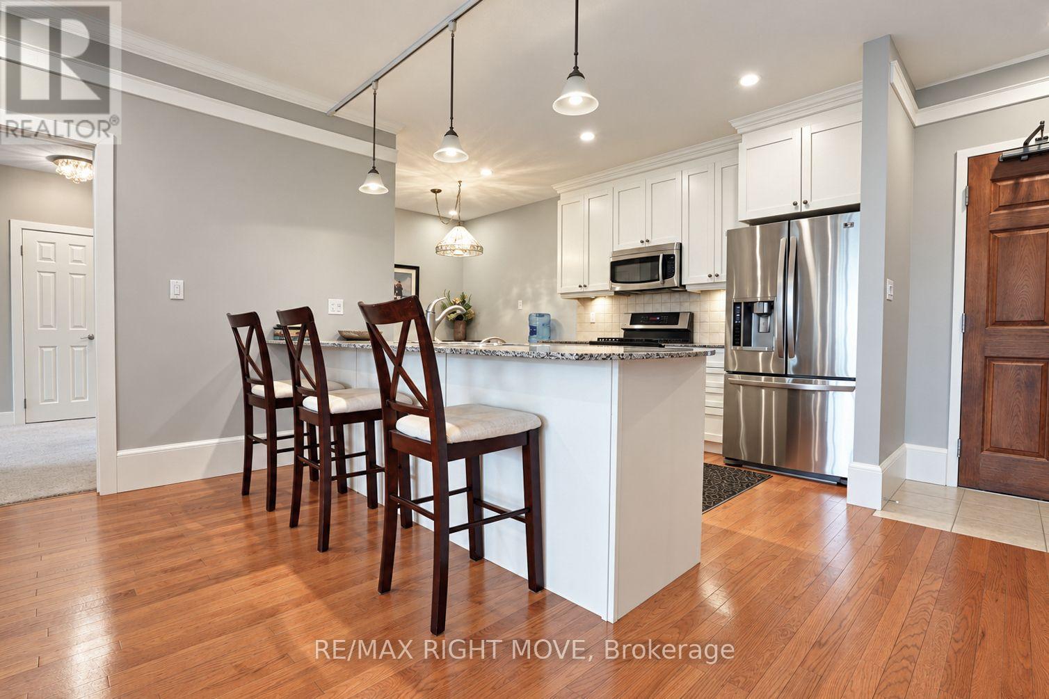 105-140 Cedar Island Road, Orillia photo 10