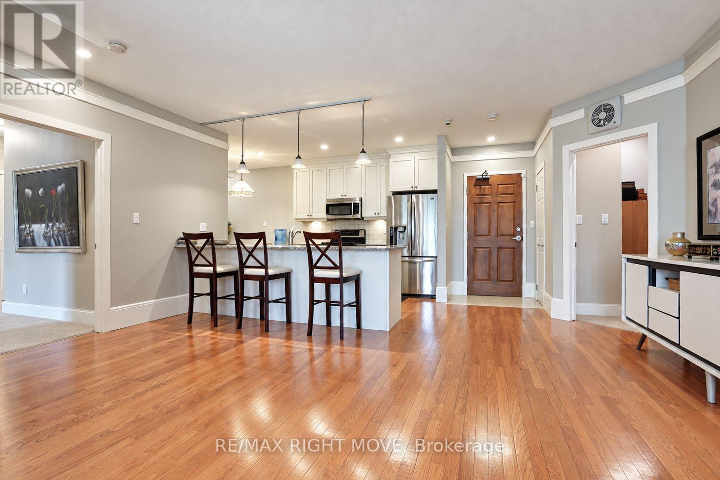 105-140 Cedar Island Road, Orillia photo 9