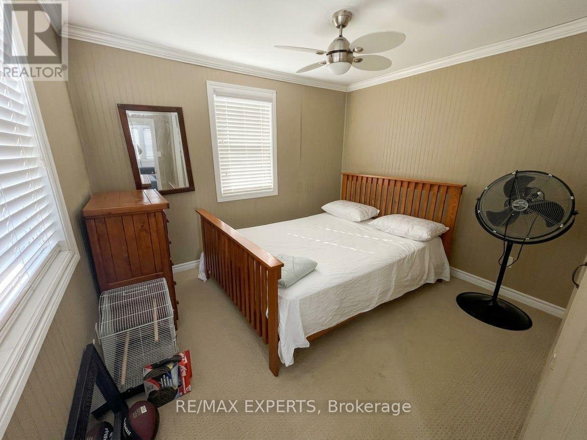 48 49th Street, Wasaga Beach photo 5
