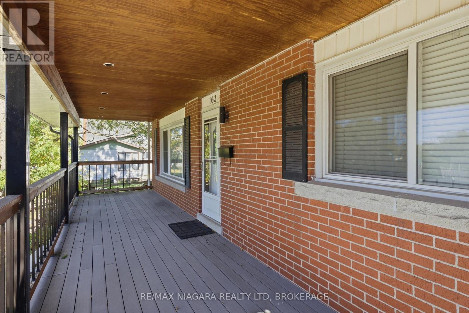 163 CHAMPLAIN DRIVE, Fort Erie (Central) — photo 3