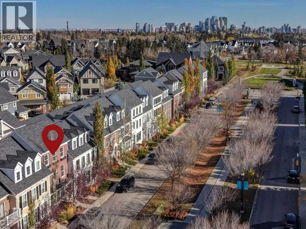 Close proximity to downtown!