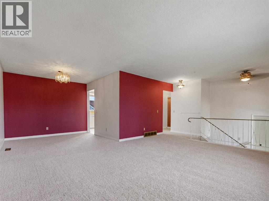 1219 Hunterquay Hill NW, Calgary — photo 11