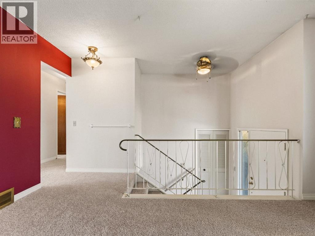1219 Hunterquay Hill NW, Calgary — photo 6