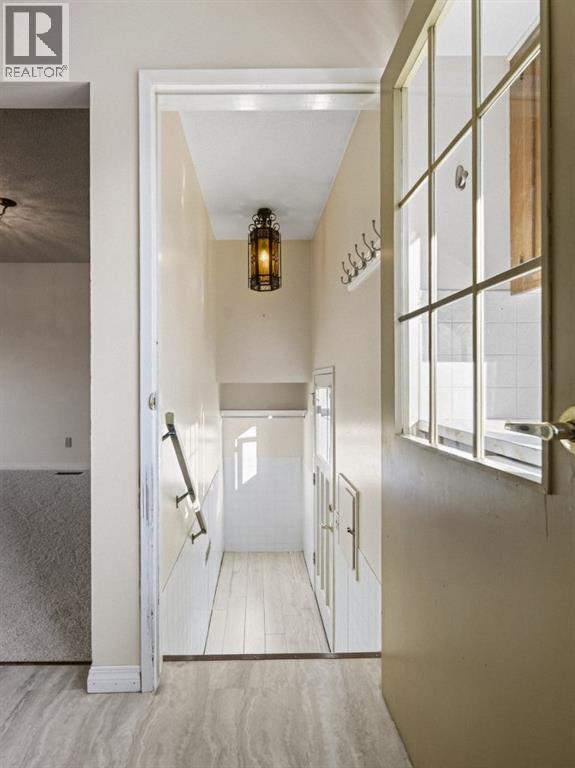 1219 Hunterquay Hill NW, Calgary — photo 21