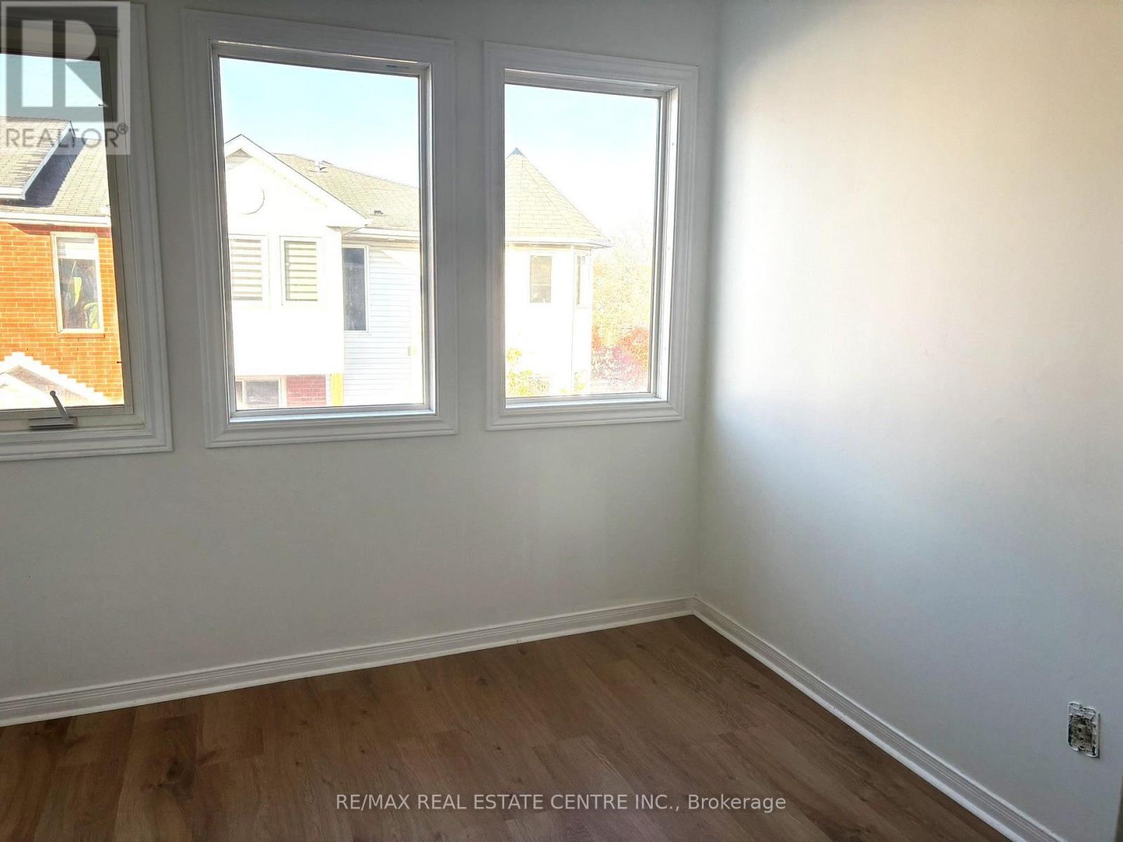 143 - 52A WYLIE CIRCLE, Halton Hills (Georgetown) — photo 3