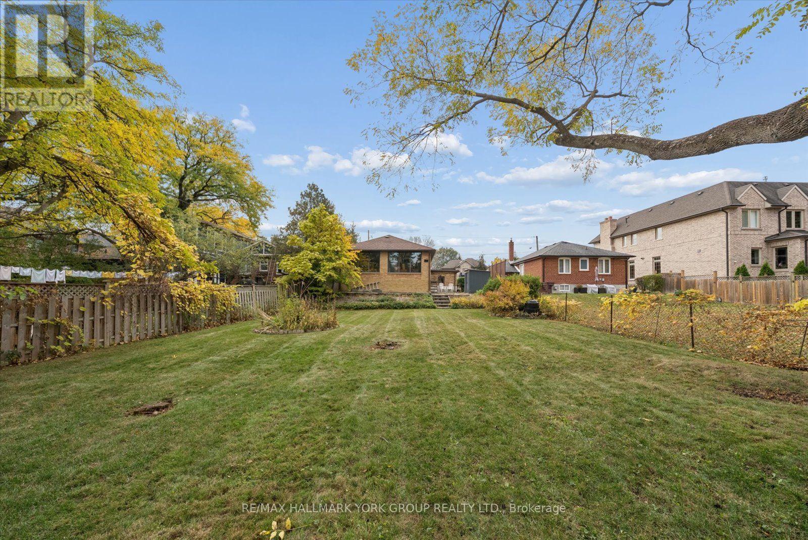 37 AGAR CRESCENT - 29