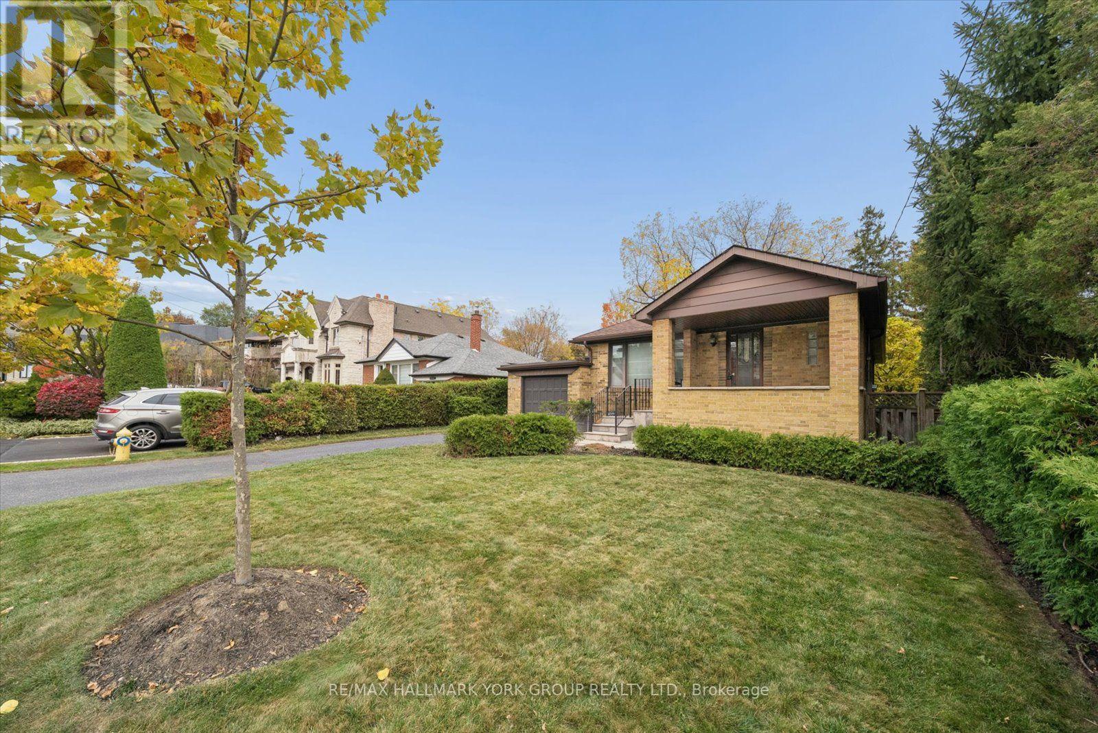 37 AGAR CRESCENT, Toronto (Islington-City Centre West) — photo 3