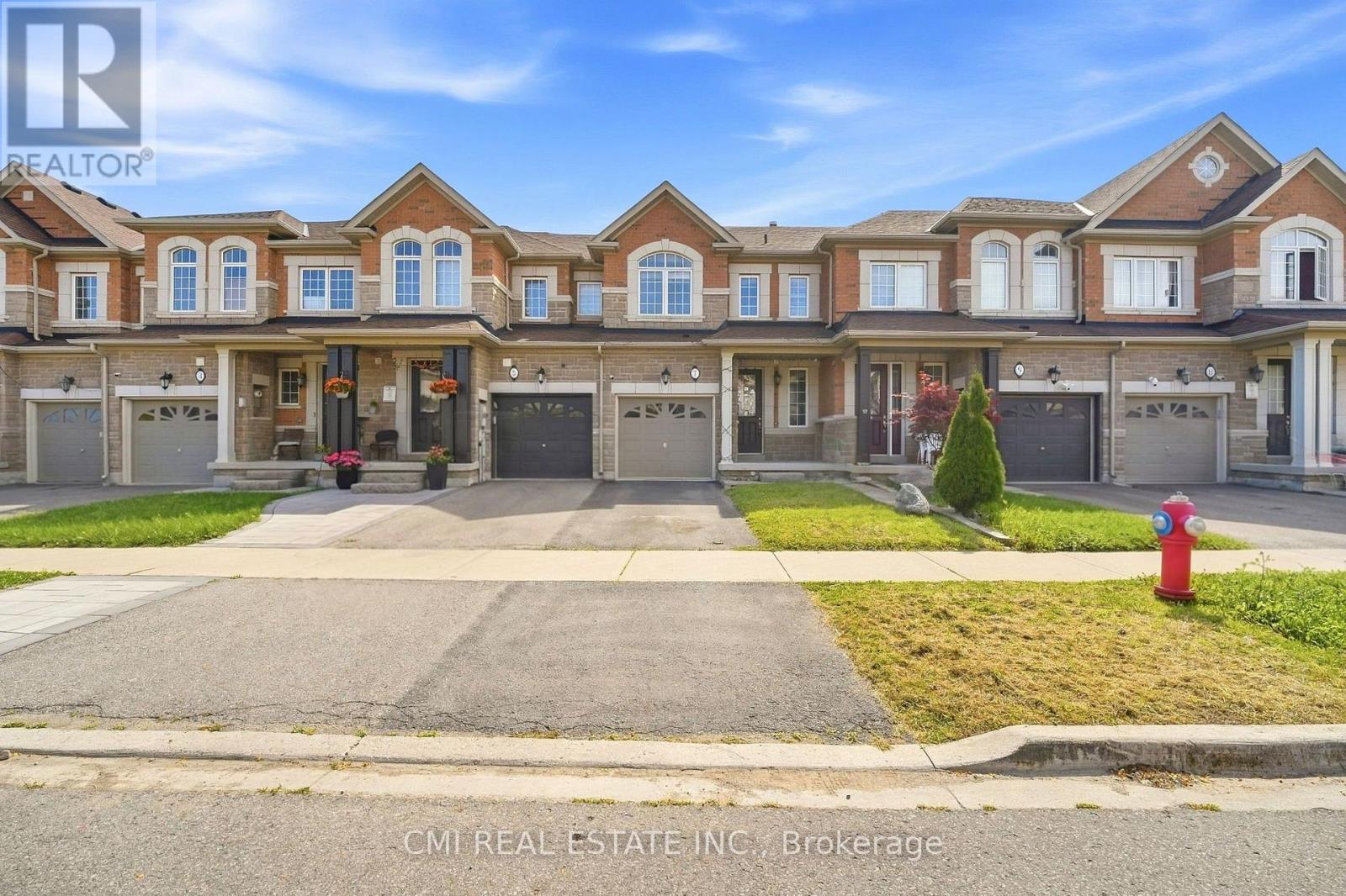 7 DUFAY ROAD, Brampton (Northwest Brampton) — photo 3