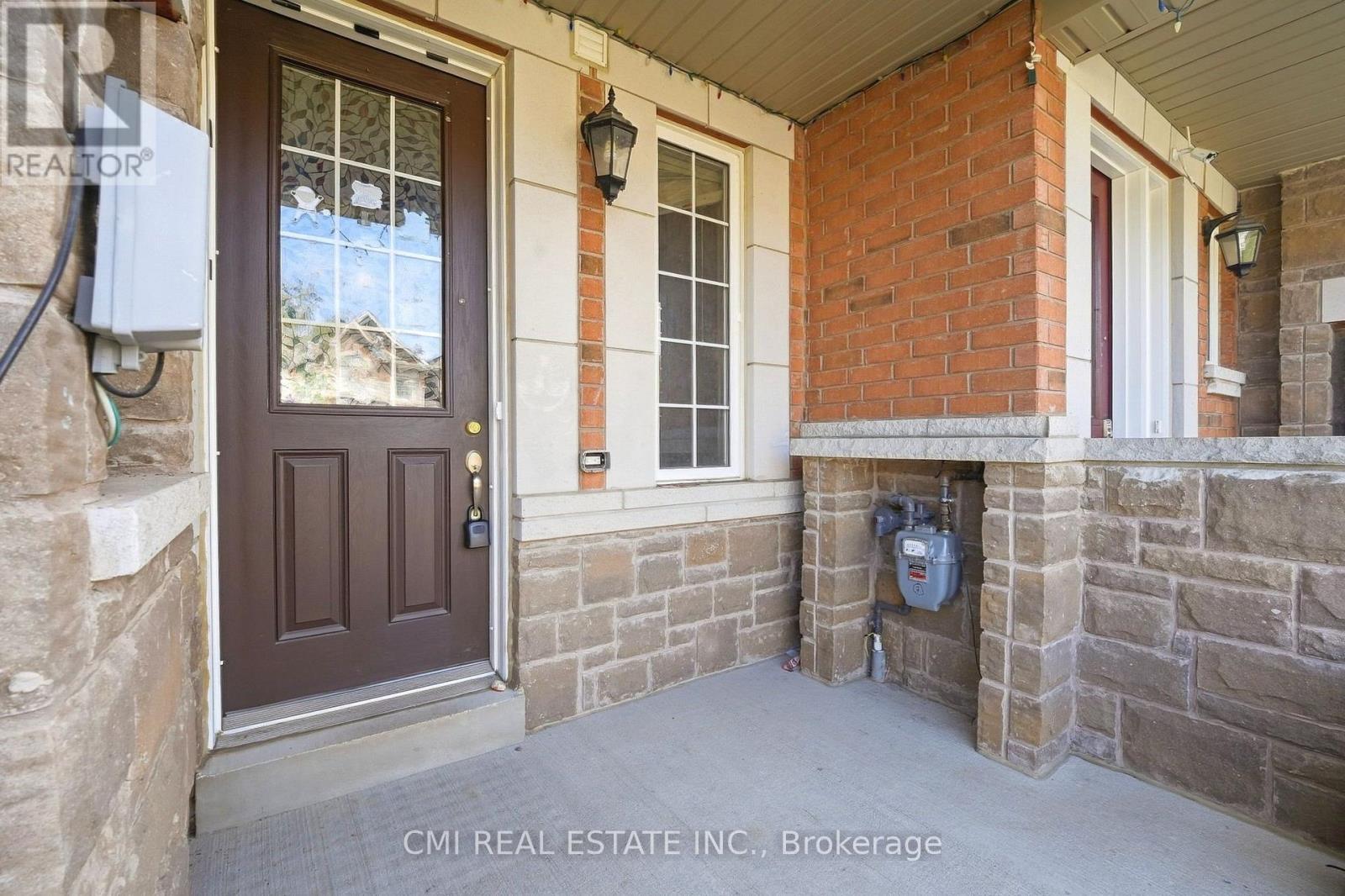 7 DUFAY ROAD, Brampton (Northwest Brampton) — photo 4