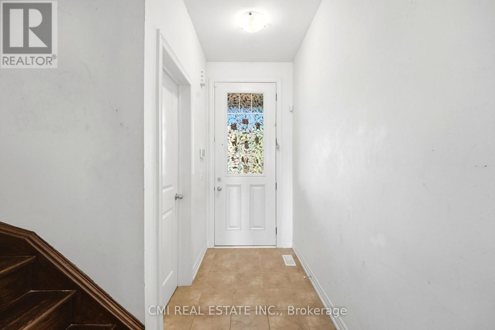 7 DUFAY ROAD, Brampton (Northwest Brampton) — photo 5