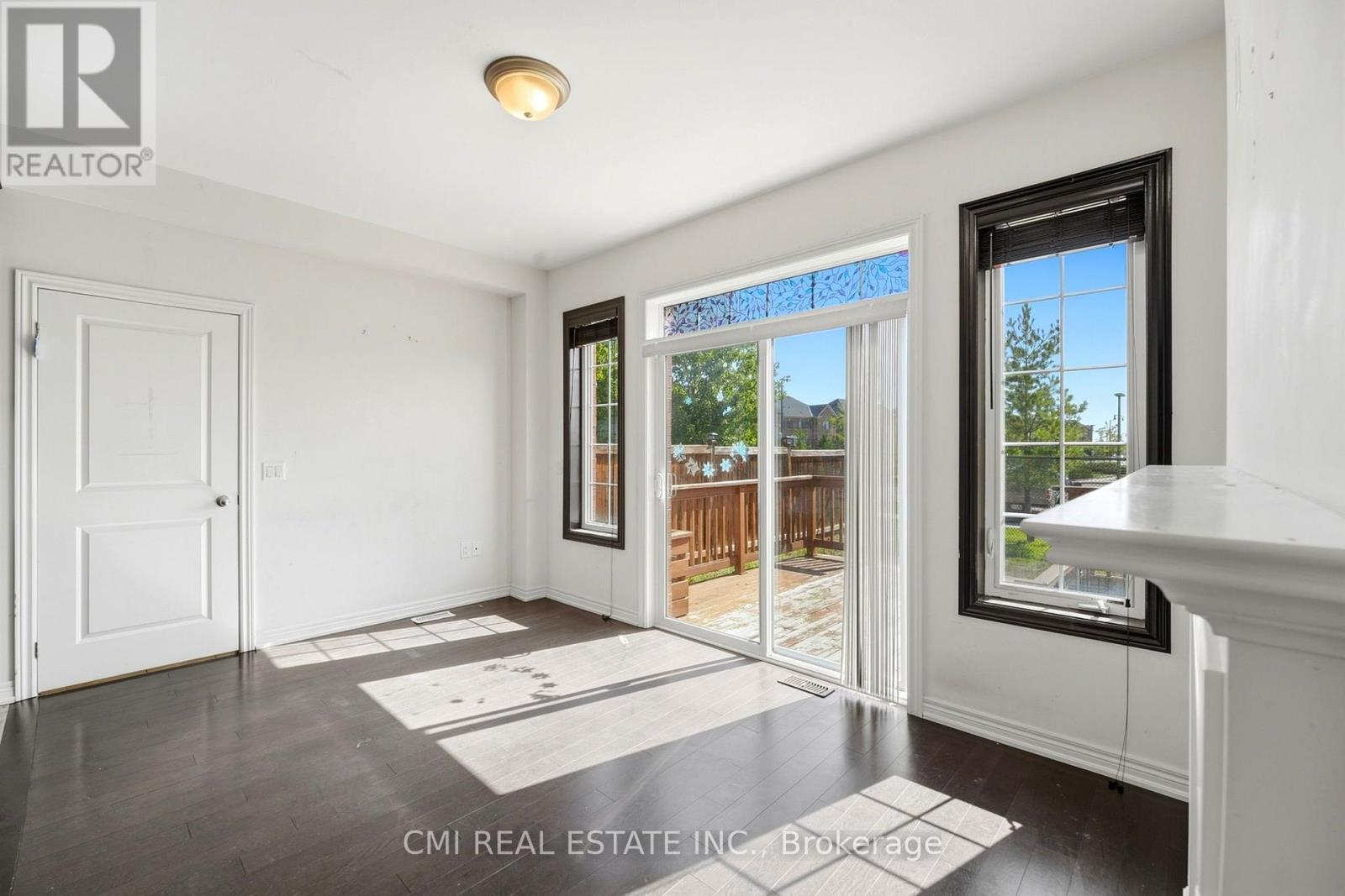 7 DUFAY ROAD, Brampton (Northwest Brampton) — photo 6