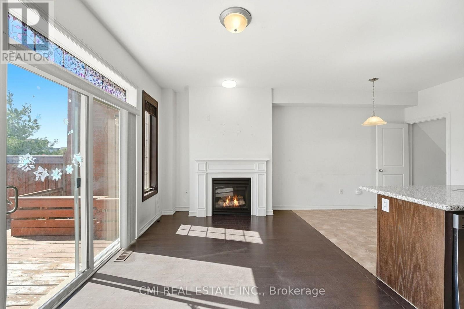 7 DUFAY ROAD, Brampton (Northwest Brampton) — photo 7