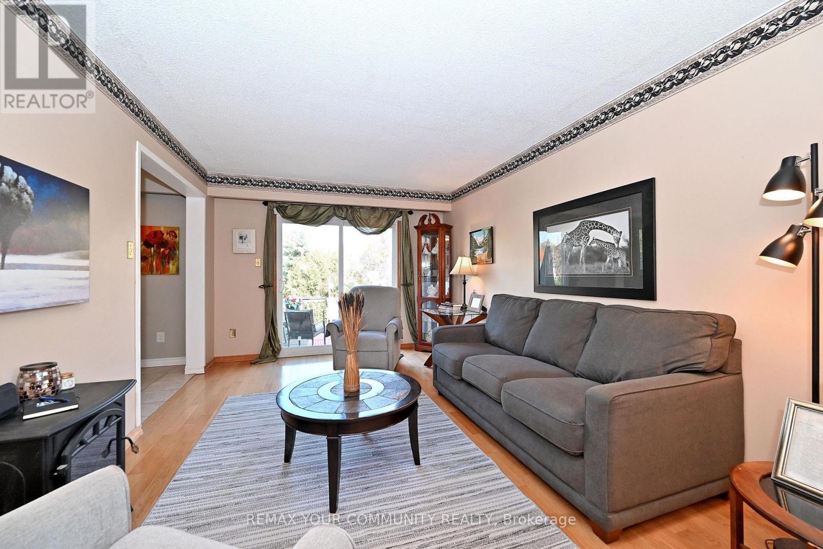 85 Fred Cook Drive, Bradford West Gwillimbury photo 9