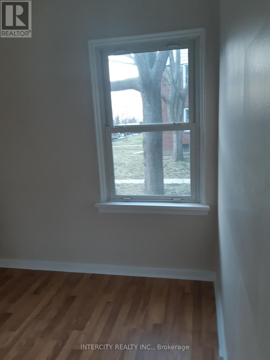 P22 - 5150 WYANDOTTE STREET E, Windsor — photo 7