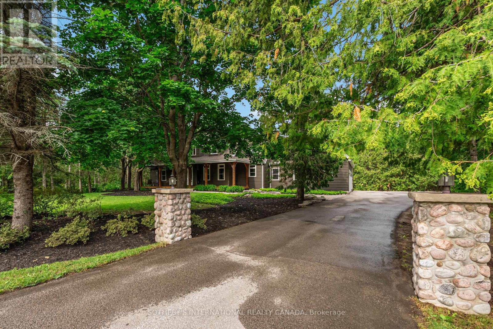 136 PRINCES STREET W, Kawartha Lakes (Fenelon) — photo 2